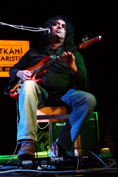 Amit Chatterjee & Tomáš Reindl